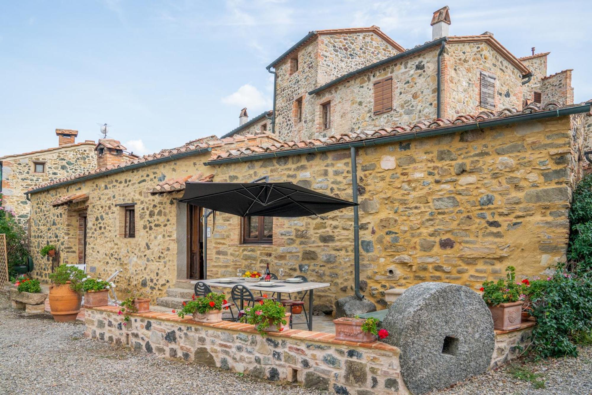 Hostal Borgo Cerbaiola Montecastelli Pisano Exterior foto